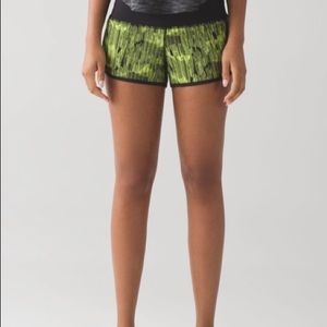 Lime and Black Lululemon Speed Shorts Size 4